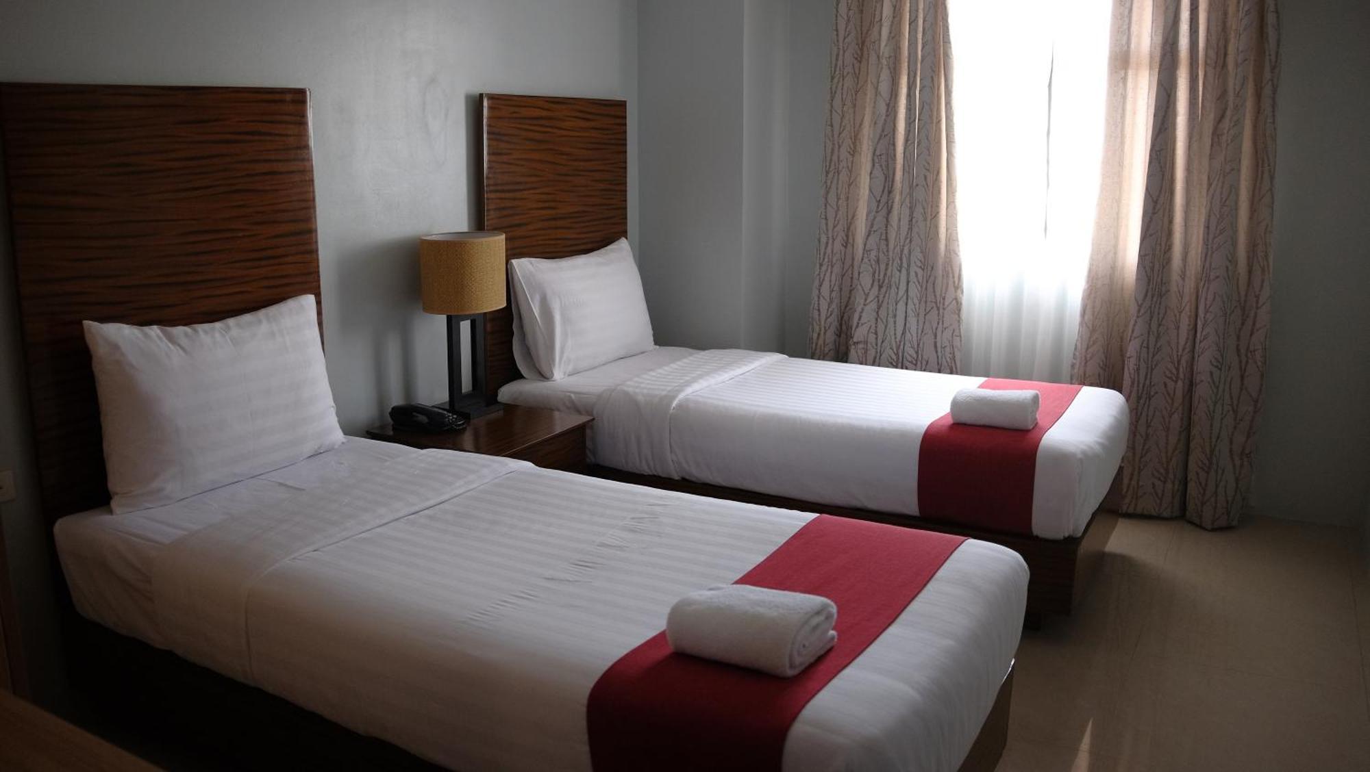 Sebastien Hotel Lapu-Lapu City Exterior foto
