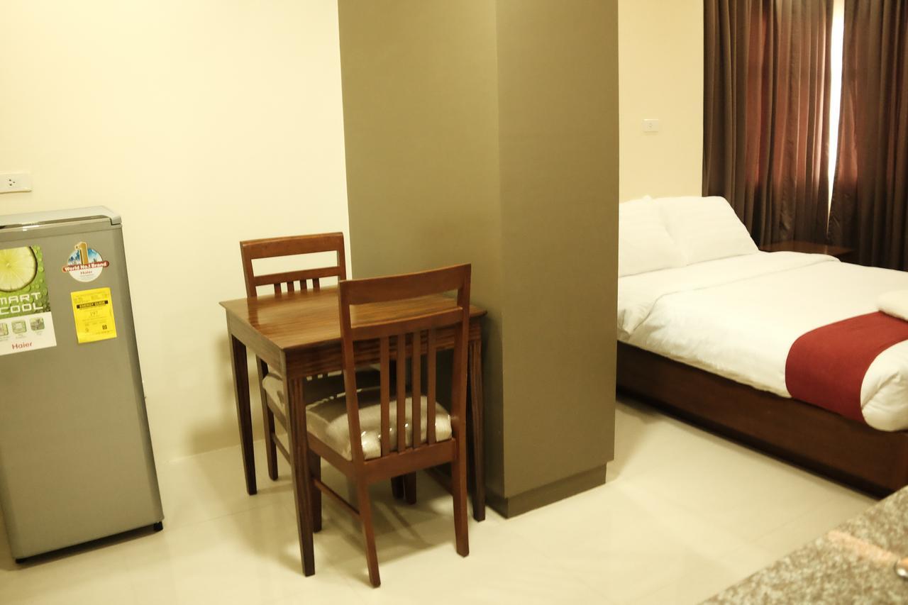 Sebastien Hotel Lapu-Lapu City Exterior foto